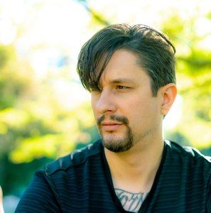 Meet your Posher, Scott